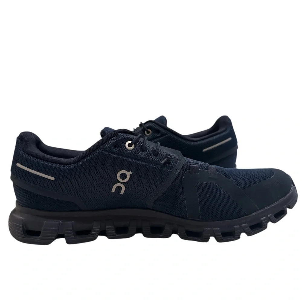 On Cloud 6 Running Men's Athletic Shoes in midnight - Picture 5 of 6